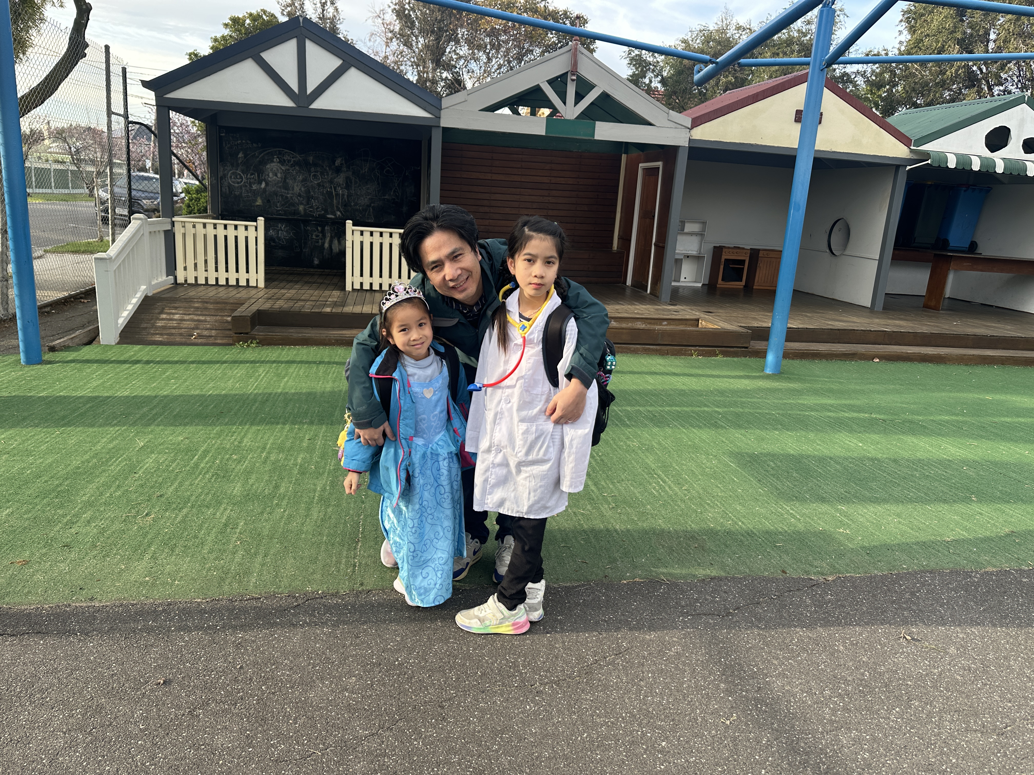 /uploaded_files/media/gallery/17562645932025 book week (38).JPG